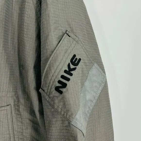 Vintage Nike Jacket Men’s Size Large Grey Hood Y2K Ripstop Windbreaker Parka